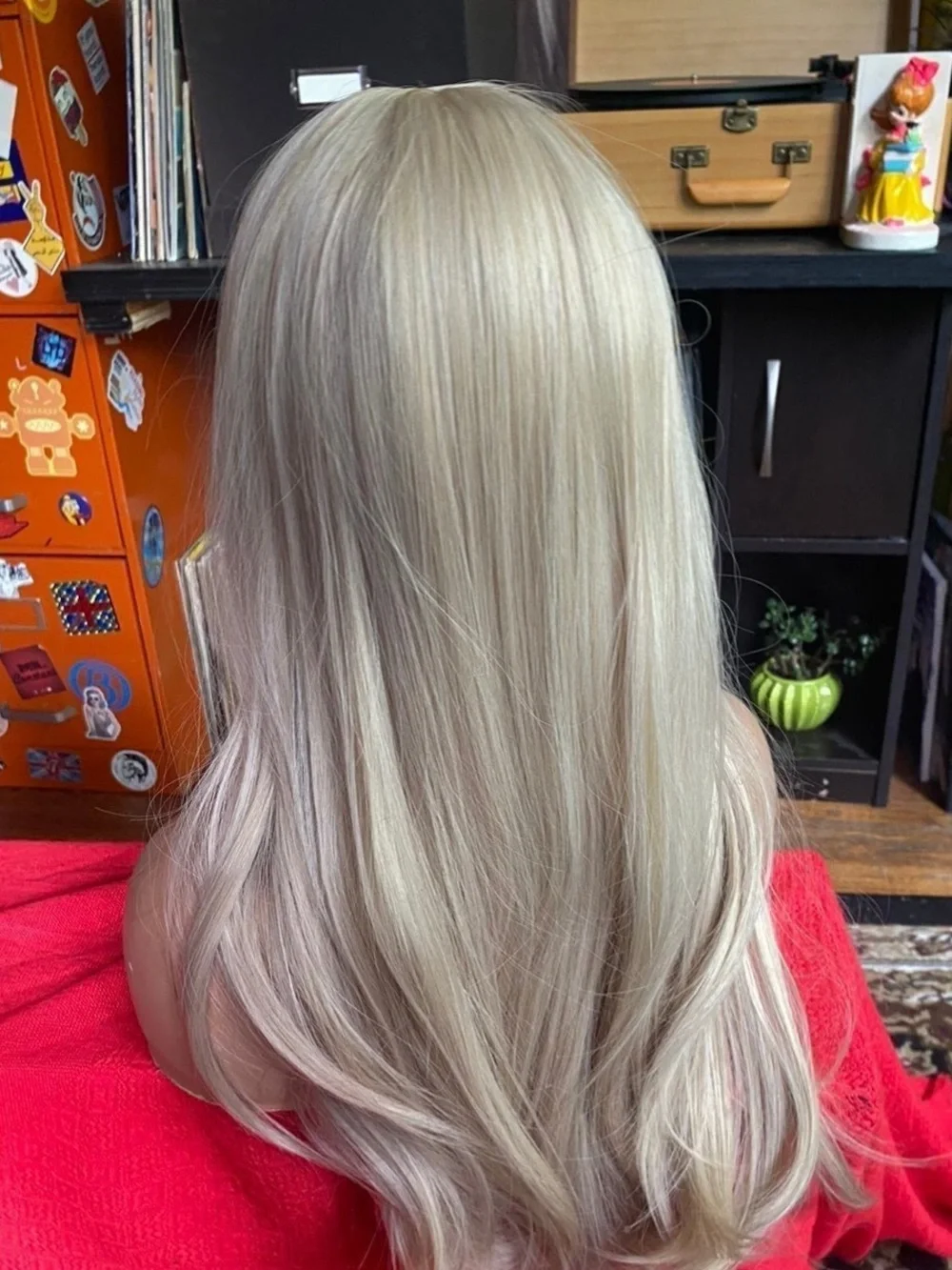 Multi tone light ash beige blonde wig
